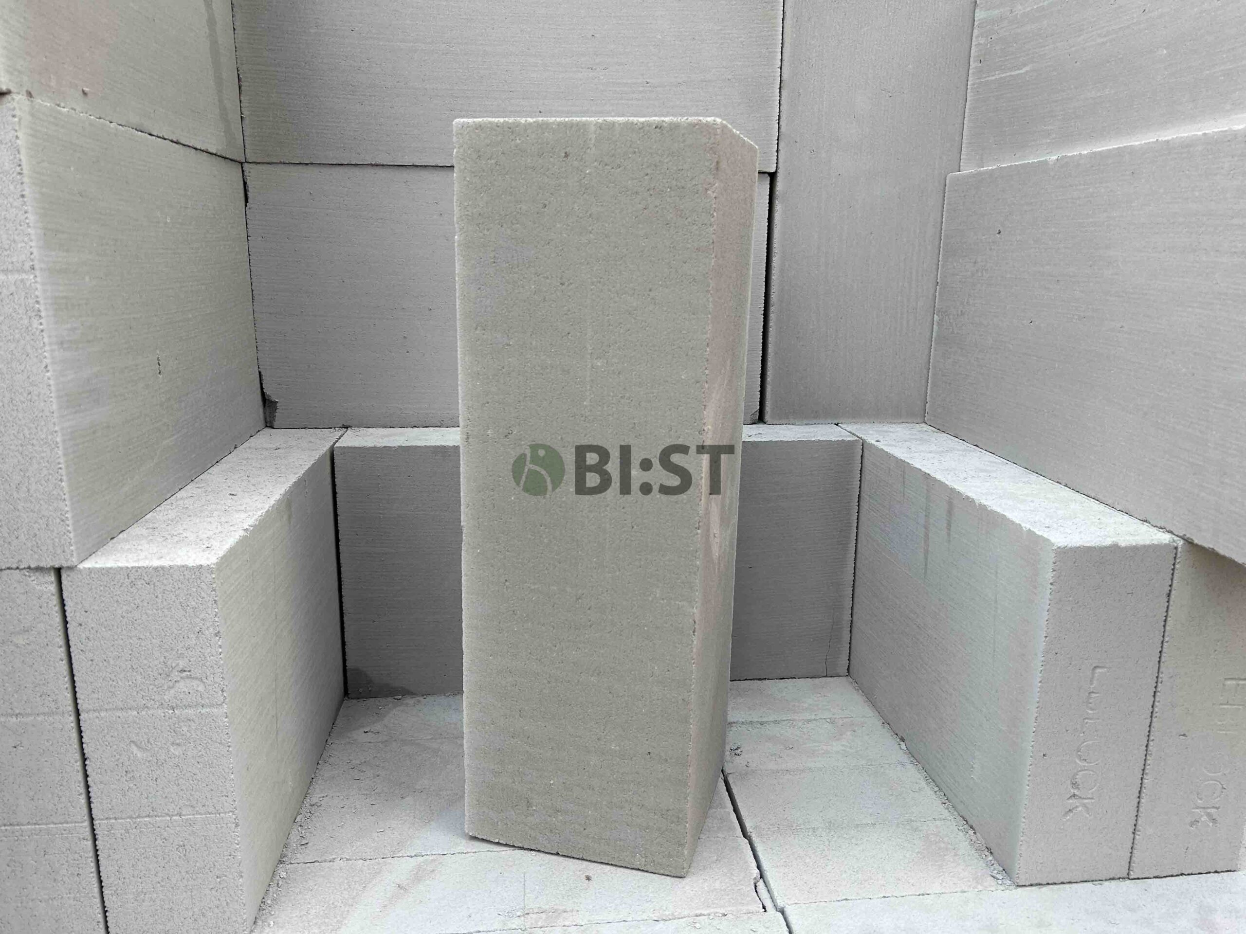 gạch bê tông khí chưng áp dày 200mm xây tường chịu lực cách âm, cách nhiệt, chống cháy gạch bê tông khí chưng áp dày 200mm xây tường chịu lực cách âm, cách nhiệt, chống cháy